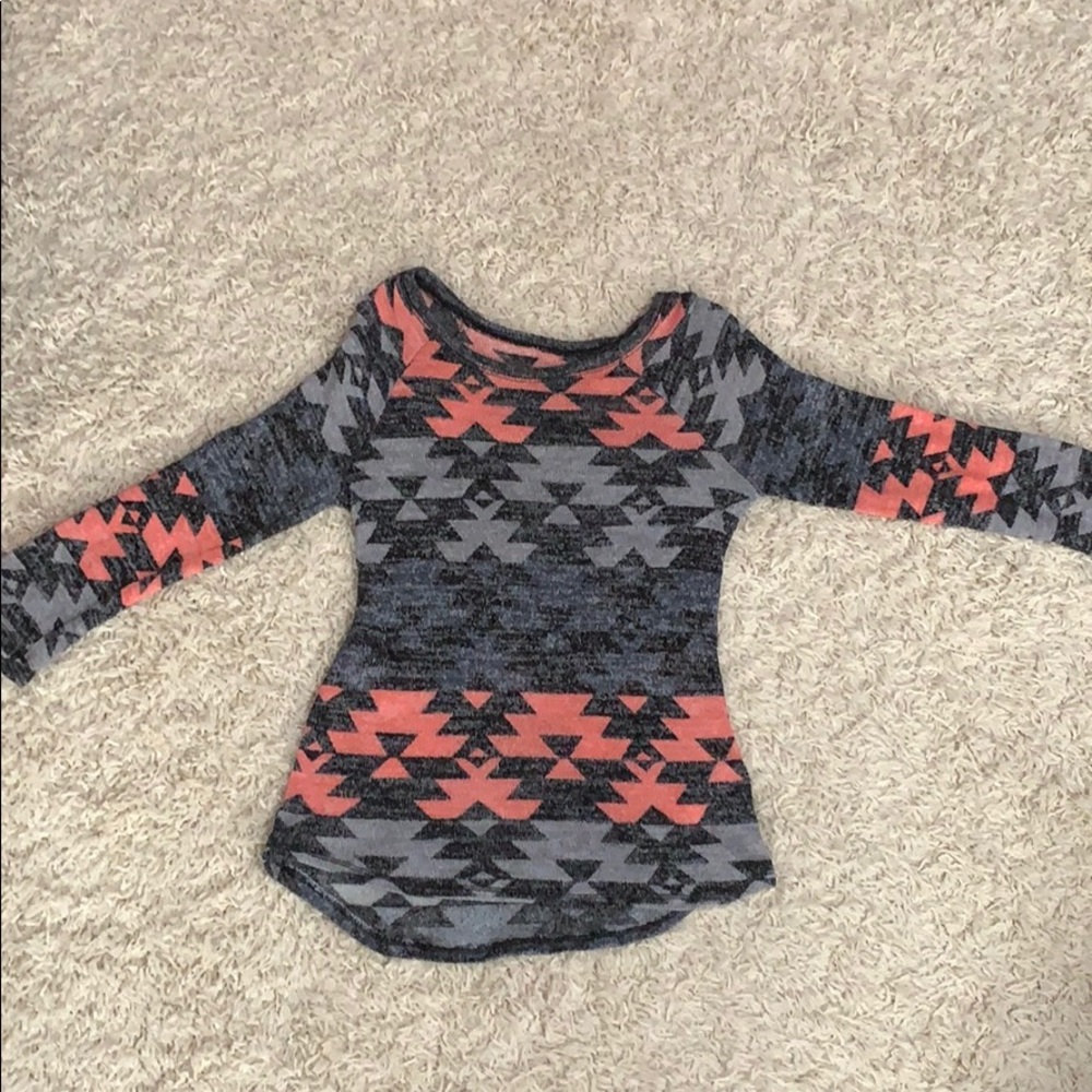 Long sleeve shirt